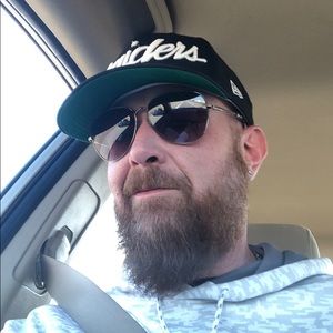 Meet your Posher, Jason